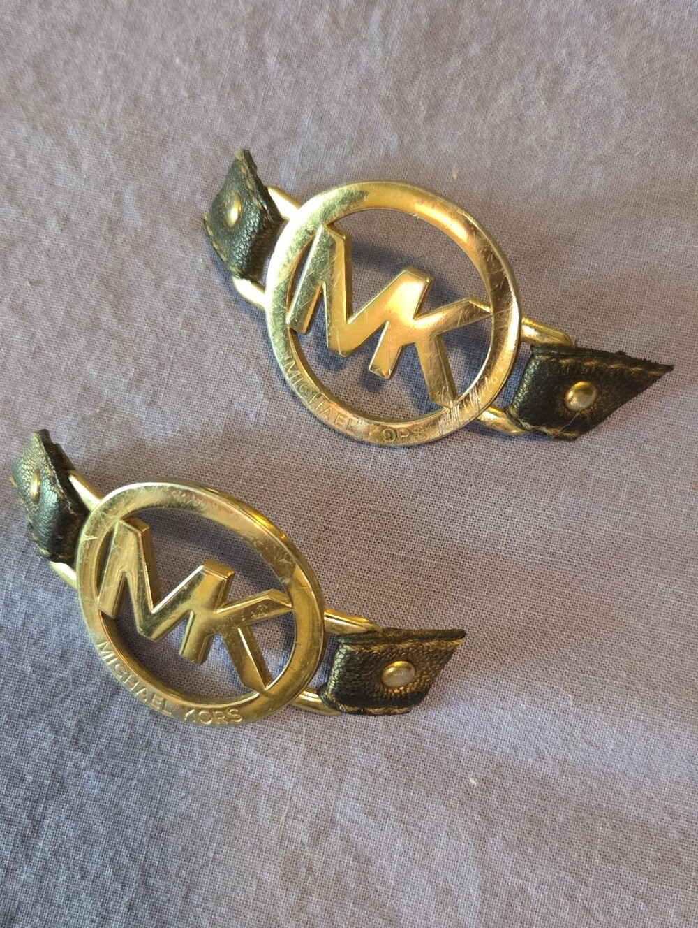 Designer Logo Shoe Buckles - 1 Pair